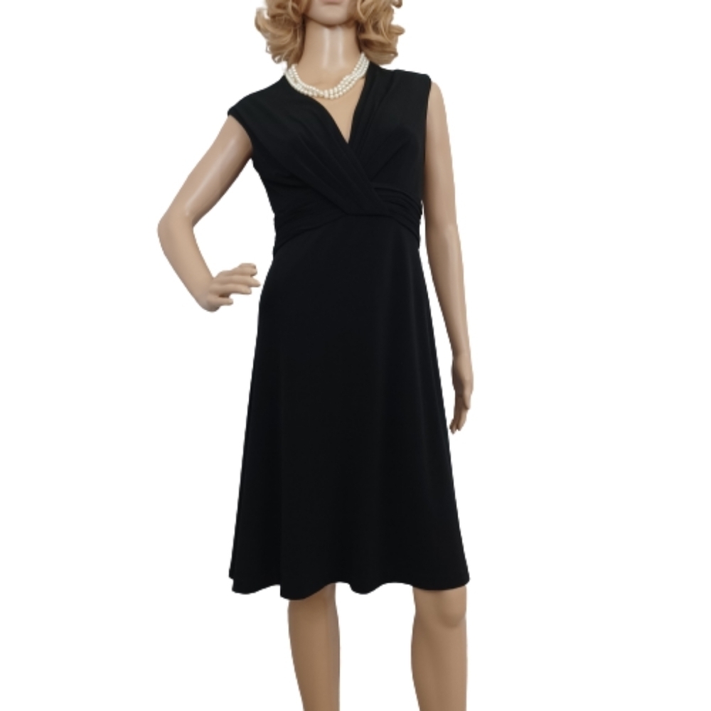 WHITE HOUSE BLACK MARKET Sleeveless Black V-neck Faux Wrap Midi Cocktail Dress